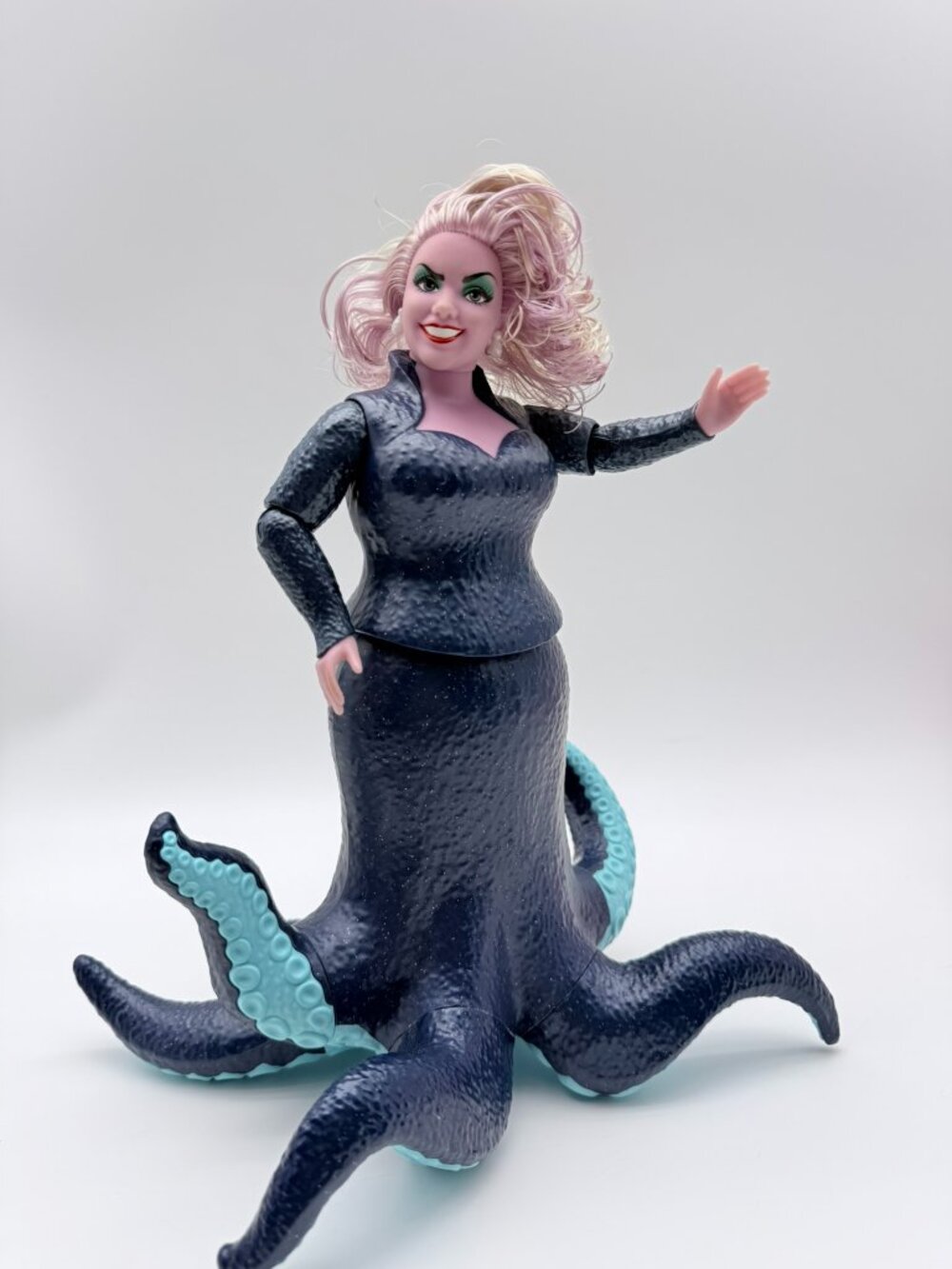 Disney The Little Mermaid Ursula Figure Doll Mattel 2022 Large Tentacle Toy